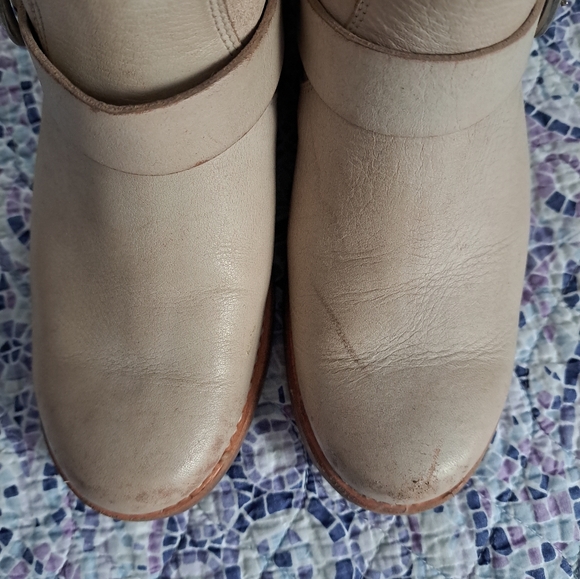 Frye Veronica Beige Leather Boots - Picture 4 of 8